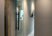 Cửa Kính Cường Lực 1 Cánh – Giải Pháp Gọn Gàng Cho Nhà Phố Hiện Đại