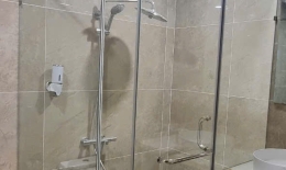 Kính Cường Lực Tại Hồ Chí Minh – Báo Giá Và Dịch Vụ Thi Công Trọn Gói