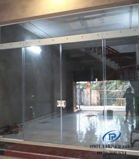 Cửa kính cường lực 2 cánh lùa trượt - Mẫu 10 