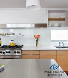 Kính màu ốp bếp -Mẫu 06
