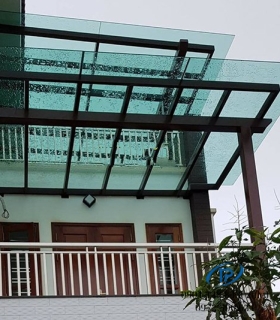 Mái che kính mẫu 02