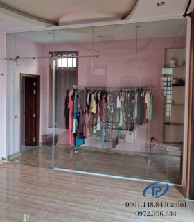 Cửa kính cường lực 1 cánh lùa trượt - Mẫu 15