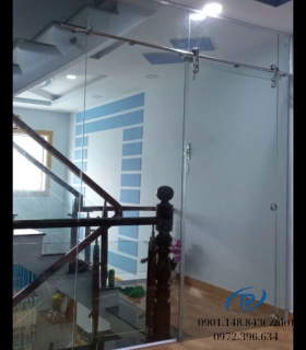 Vách kính cường lực cửa lùa trượt  - Mẫu 04